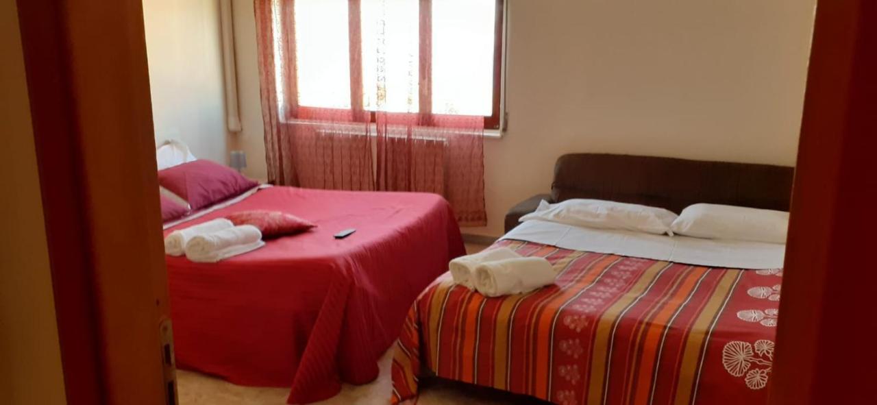 Bed And Breakfast Lagiocosa Reggio di Calabria Bagian luar foto